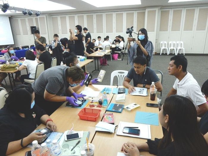 正港南向為台灣發聲，南藝大團隊推動影像保存前進泰國分享成果。圖／擷取曾吉賢臉書